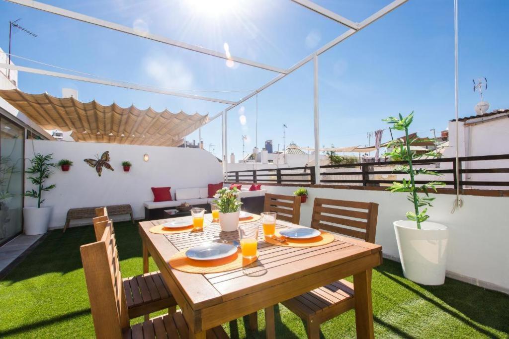 Aticos Magdalena Appartement Sevilla Buitenkant foto